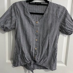 Roolee cute gingham button top.